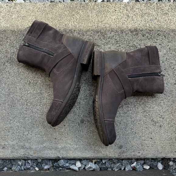 UGG Boots Lancing Dune Brown Leather Cap Toe zippers Ankle 10057614 Mens Sz 11.5 main image 5